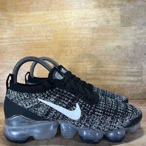 Nike Air VaporMax Flyknit 3 Womens Size 6 Running Shoes Sneakers Oreo AJ6910-001